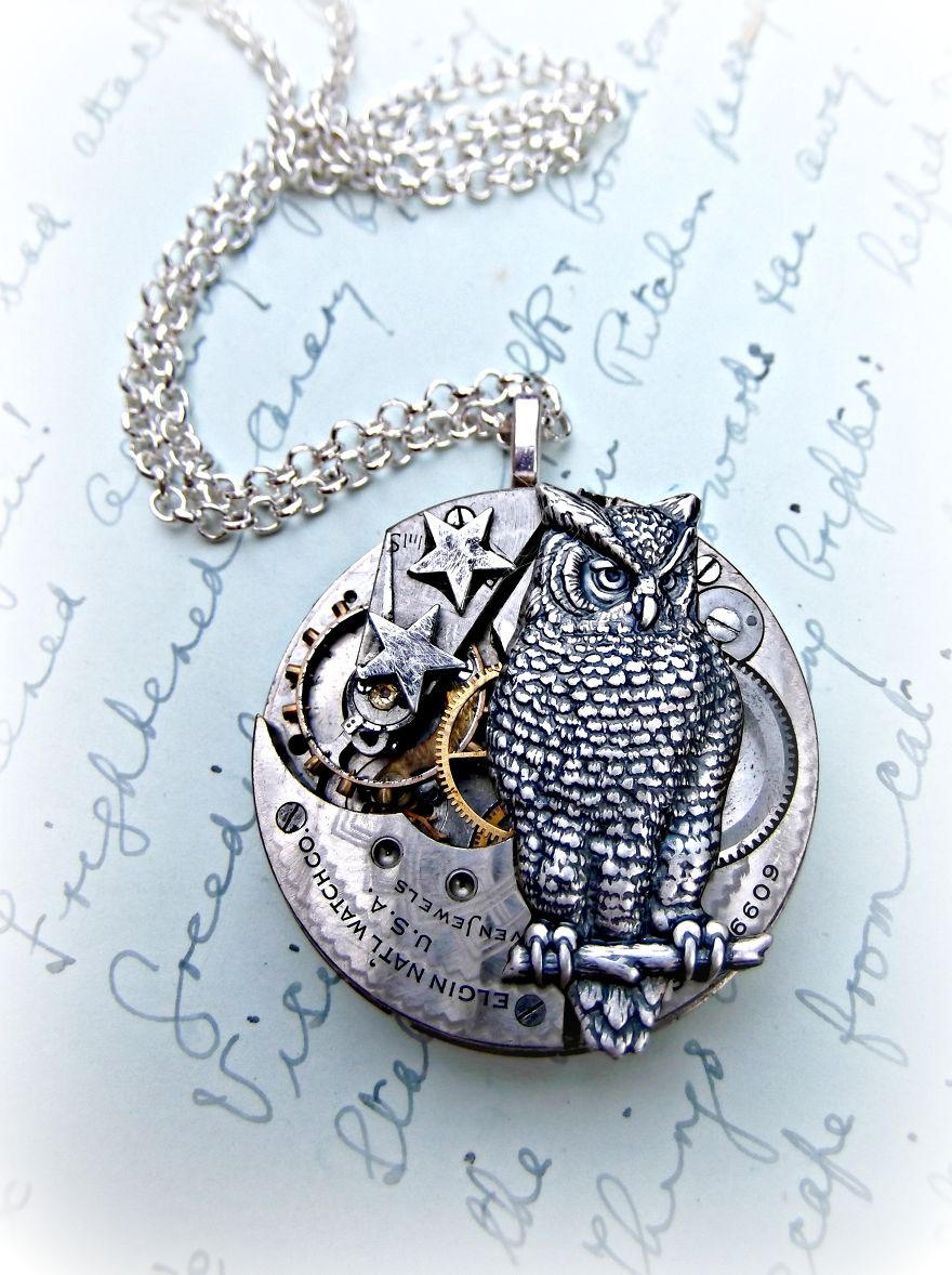 This-Mother-Daughter-Duo-Create-One-of-a-Kind-Jewellery-From-Antique-Pocketwatch-Parts__880