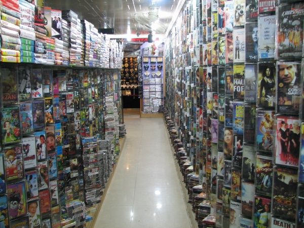 275855-600-1447421421Inside_a_video_store_in_Islamabad