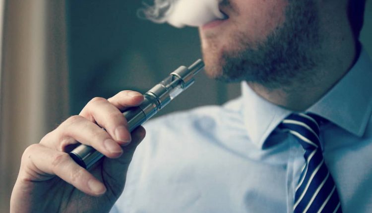 Fajčenie e-cigariet zabíja v USA! Je potrebné prestať vapovať aj na Slovensku? - klocher.sk