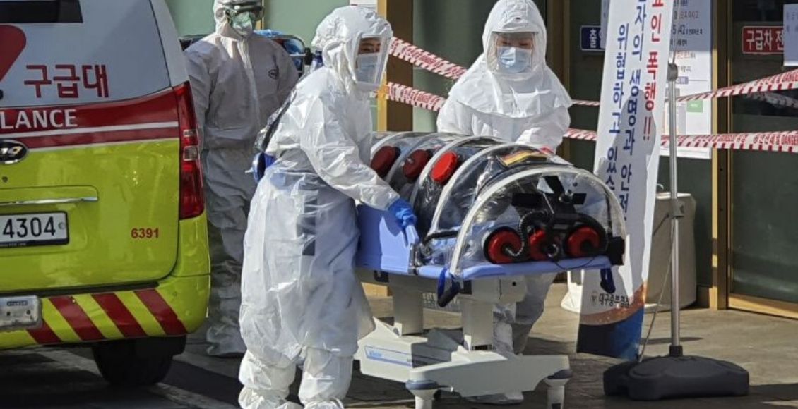 Koronavírus v Európe: Taliansko má štvrtú obeť, v Nemecku chýbajú rúška