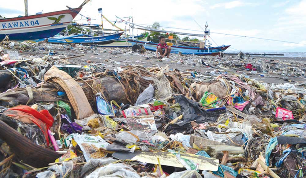 Fantastický projekt naučil Indonézanov, ako predísť „plastovej“ kríze v oceánoch