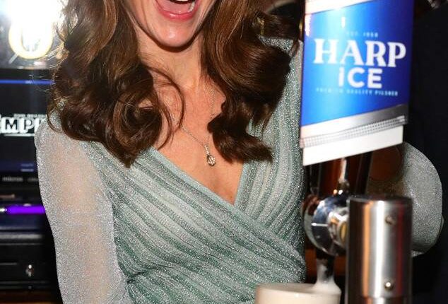 Kate Middleton s pivom v ruke!