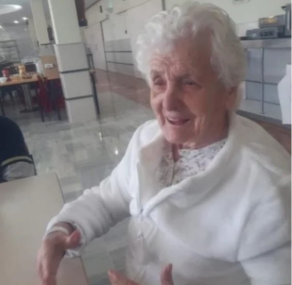 107-ročná babička porazila COVID-19
