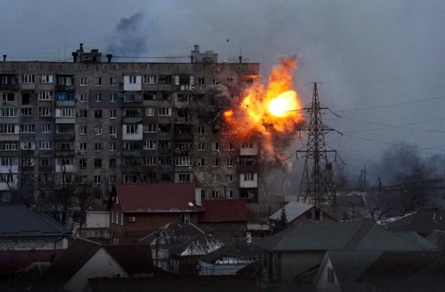 russia ukraine war besieged city cfadadbaeefbcec x