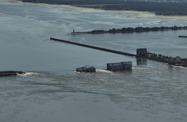 correction russia ukraine war damaged dam x